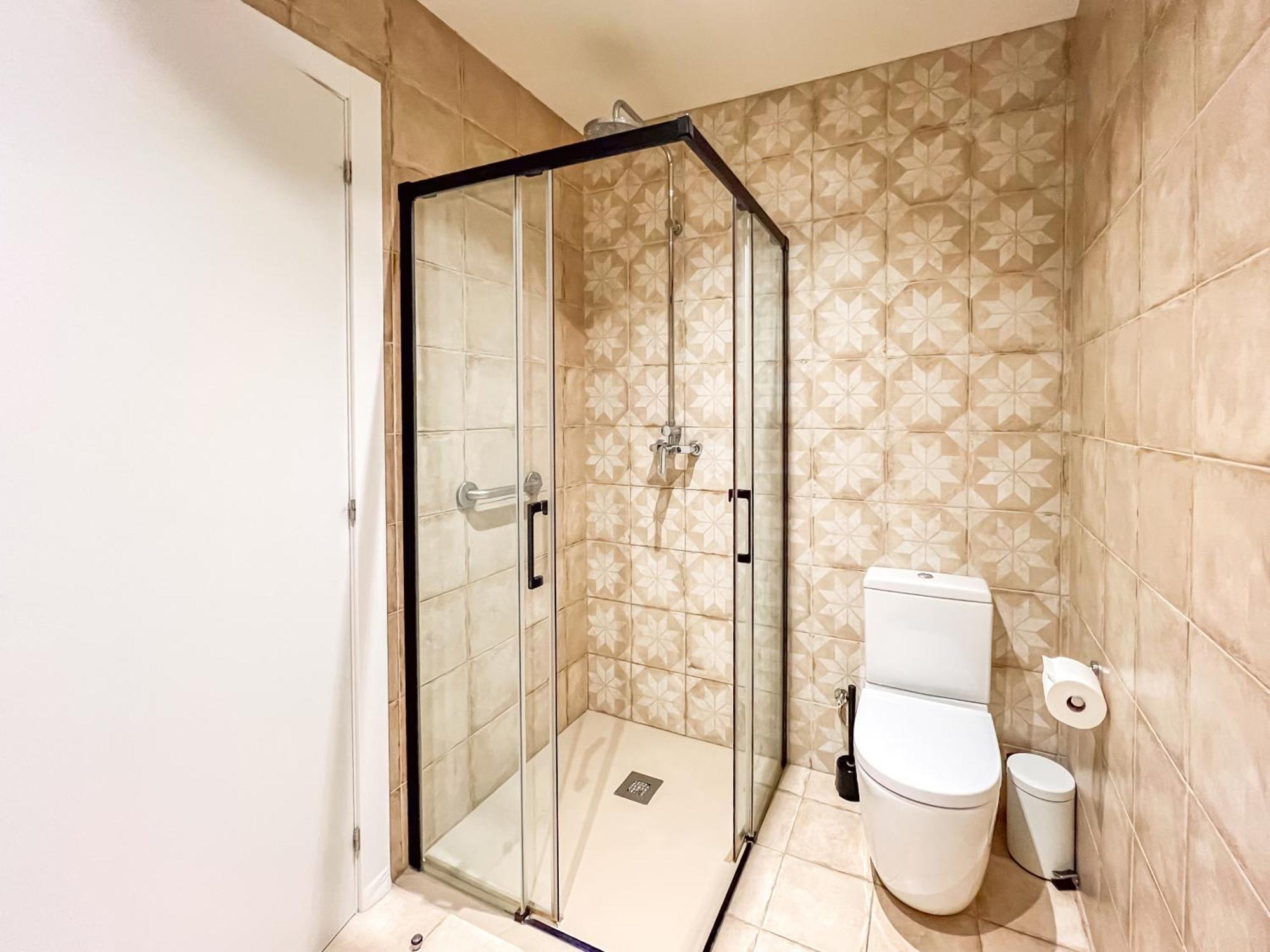 Can Cintet 21Nuevo Apartamento Moderno En Besalu Ngoại thất bức ảnh