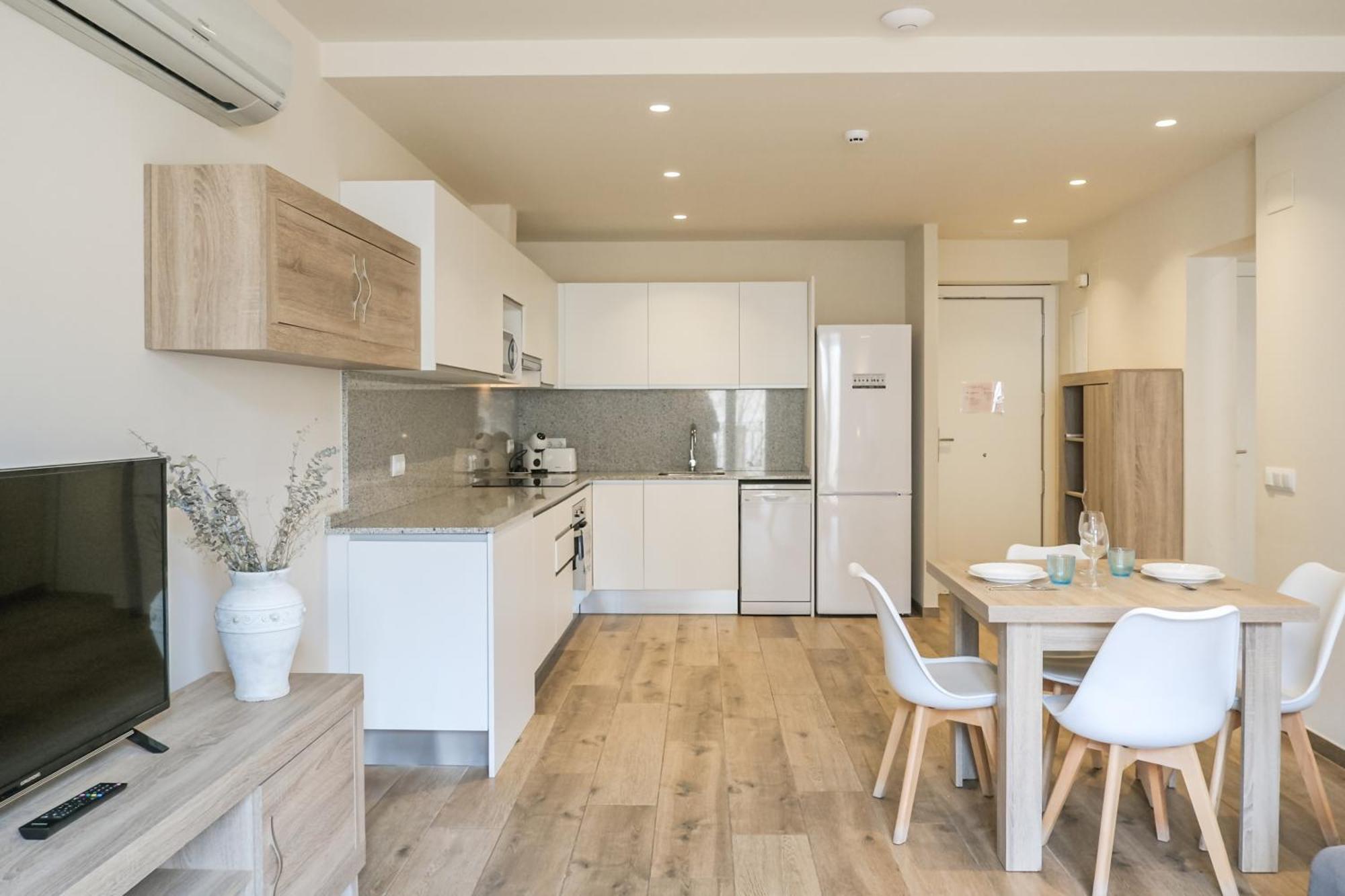 Can Cintet 21Nuevo Apartamento Moderno En Besalu Ngoại thất bức ảnh