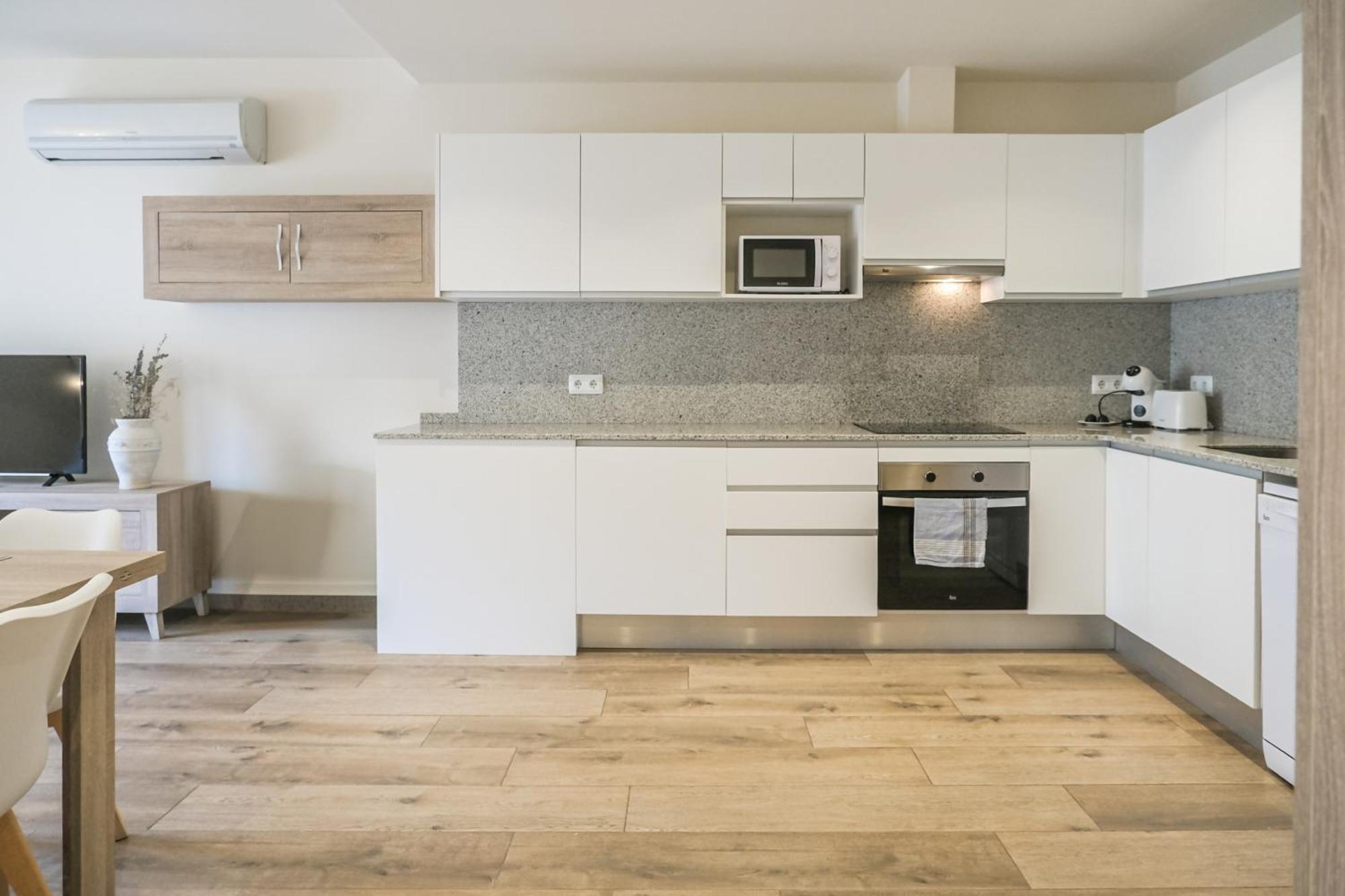 Can Cintet 21Nuevo Apartamento Moderno En Besalu Ngoại thất bức ảnh